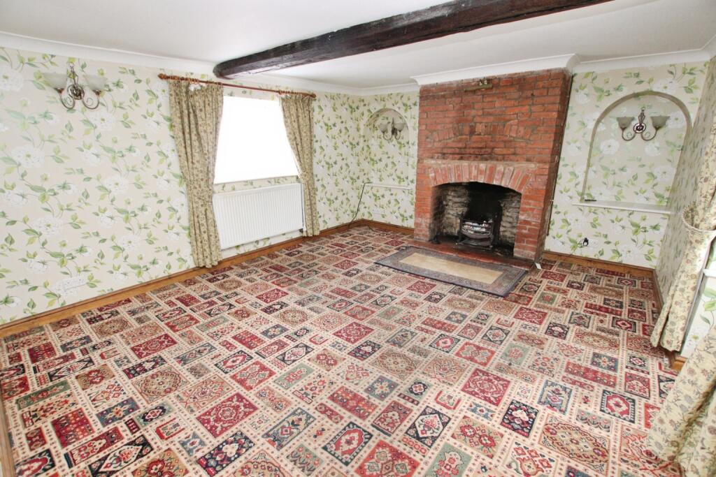 The Old Post Office, High Street, Metheringham photo 3