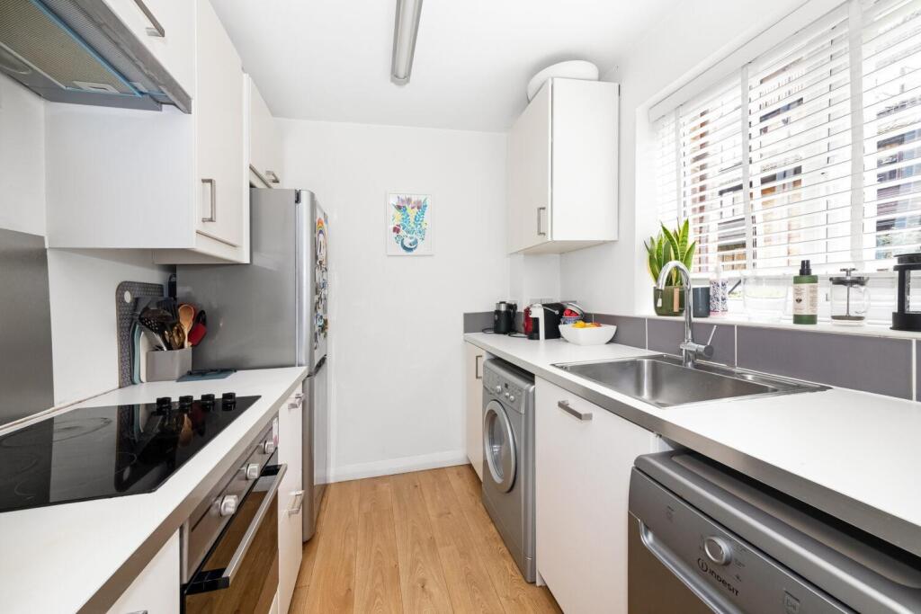 Linwood Close, Camberwell, London, SE5 - View 5