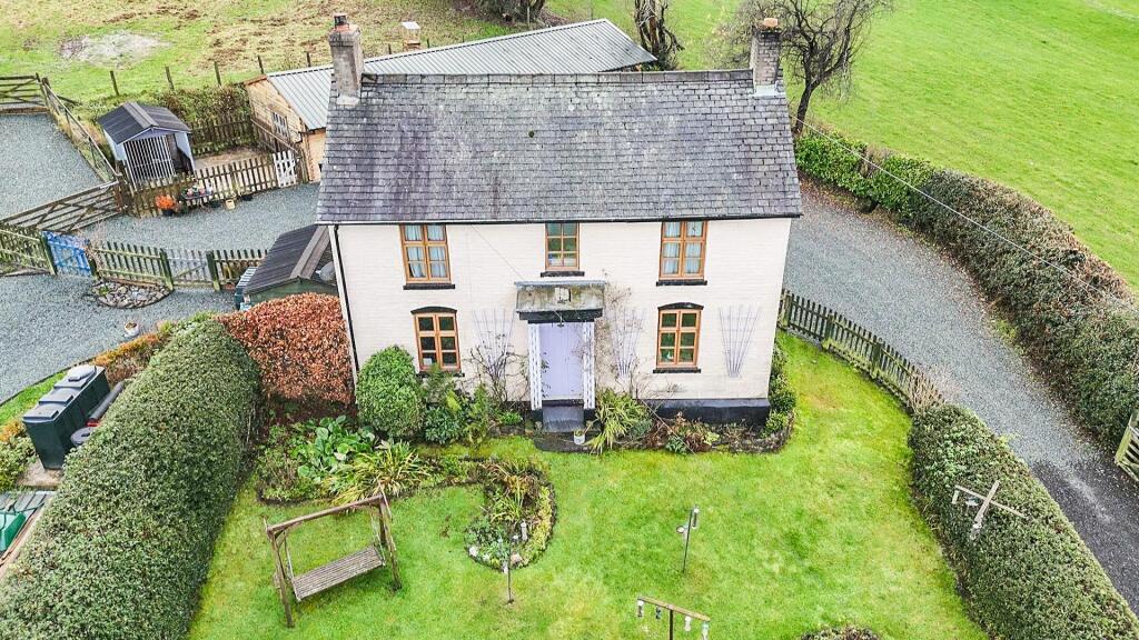 Main image of property: Pen-Y-Garnedd, Llanrhaeadr Ym Mochnant
