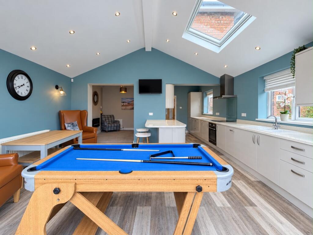 House in Sefton, Liverpool City Region - View 4