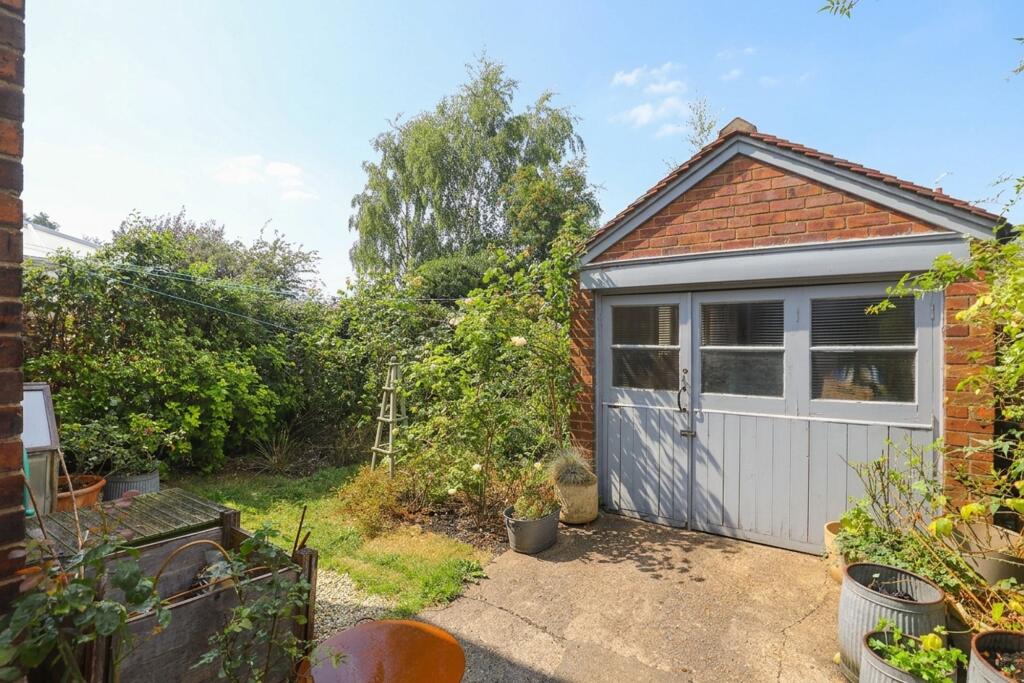 House in Sheffield - View 3