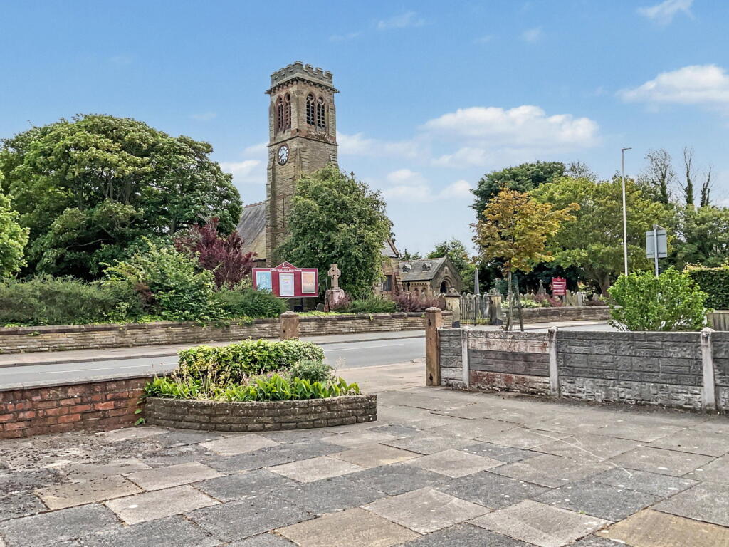 House in Sefton, Liverpool City Region - View 2