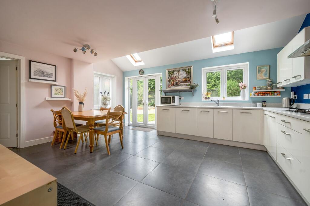 Kempton Drive, Barleythorpe photo 4