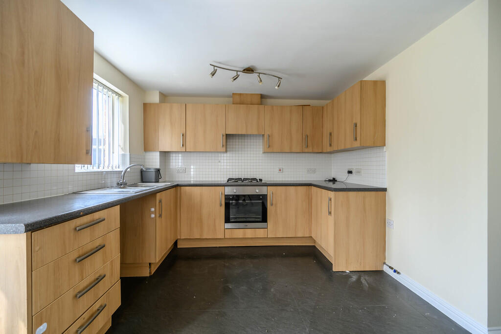 House in Nottingham, Dovedale Estate, Long Eaton - View 3