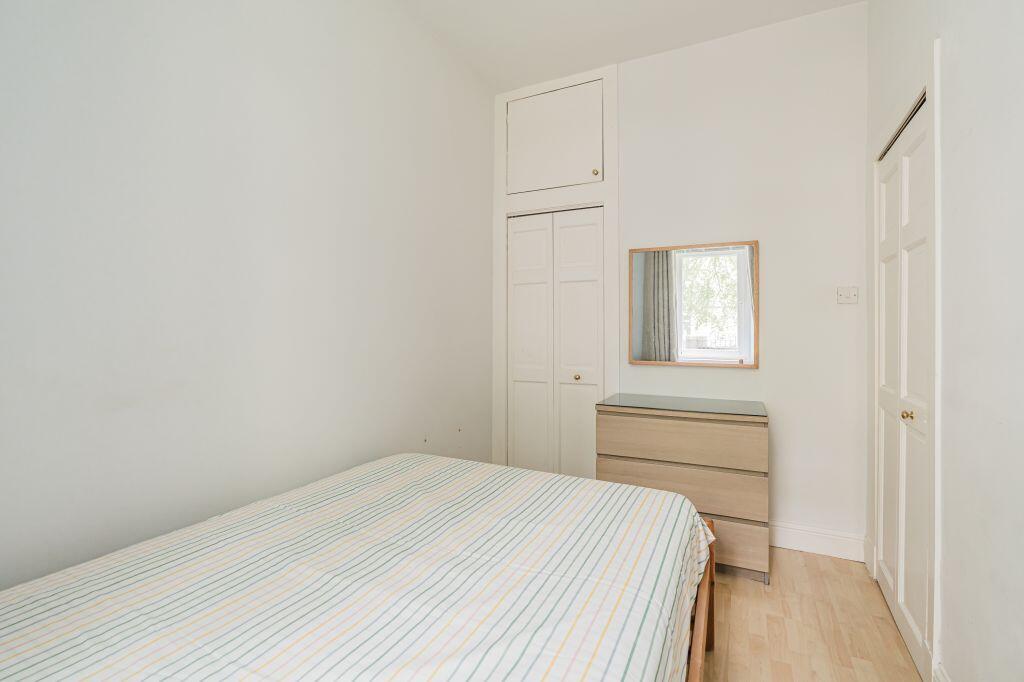 Apartment in Edinburgh - More