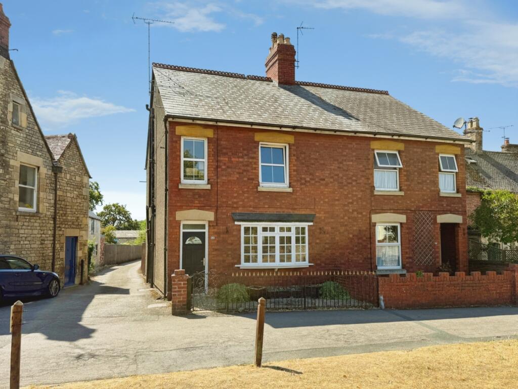 Main image of property: High Street, Stonehouse
