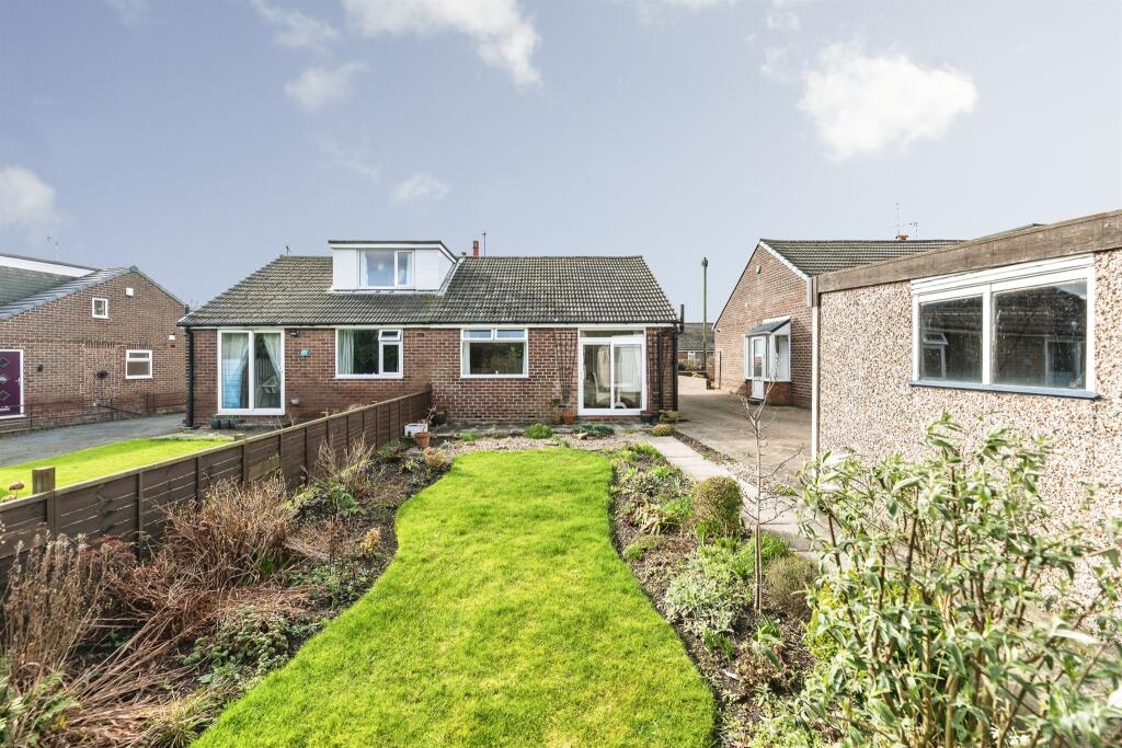 Kenilworth Avenue, Morley, Leeds photo 2