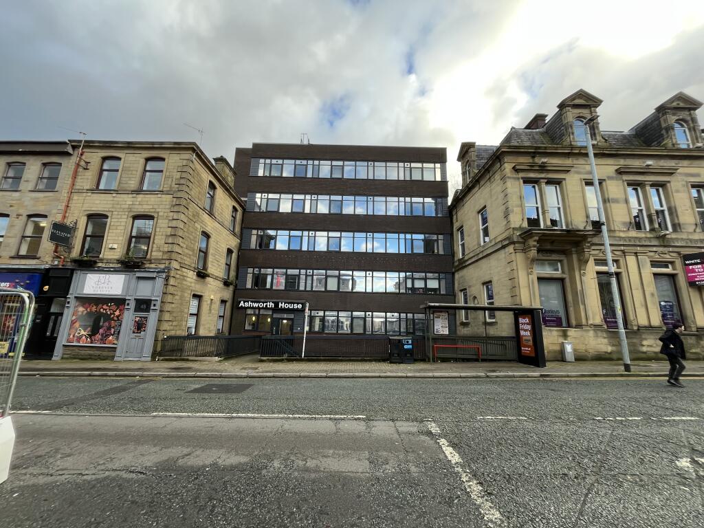 4 Ashworth House, Manchester Road, Burnley, Lancashire BB11 1ER photo 2