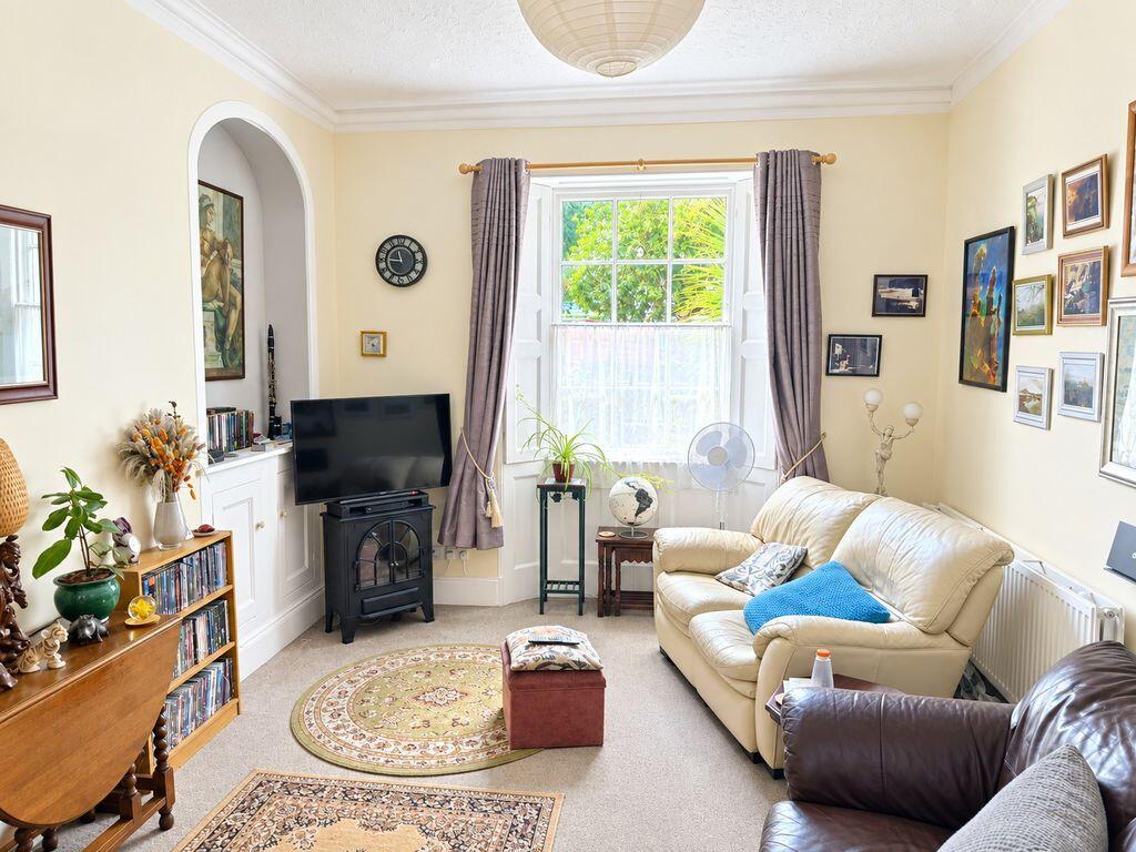 Apartment in Torquay - View 2