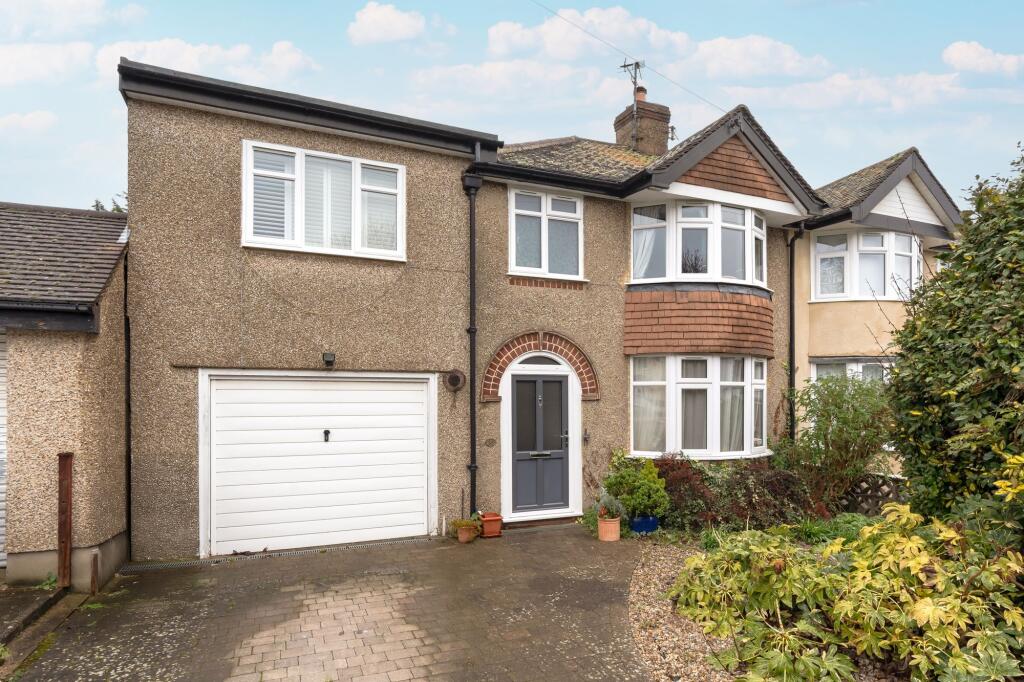 Main image of property: The Grates, Oxford, OX4