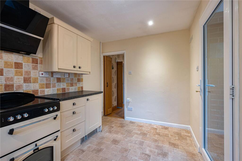 House in Nottingham - View 5