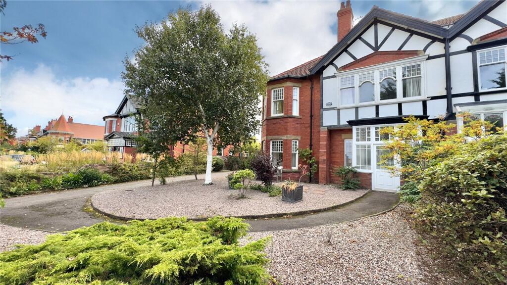 Birkenhead Road, Meols, Wirral, Merseyside, CH47 photo 2