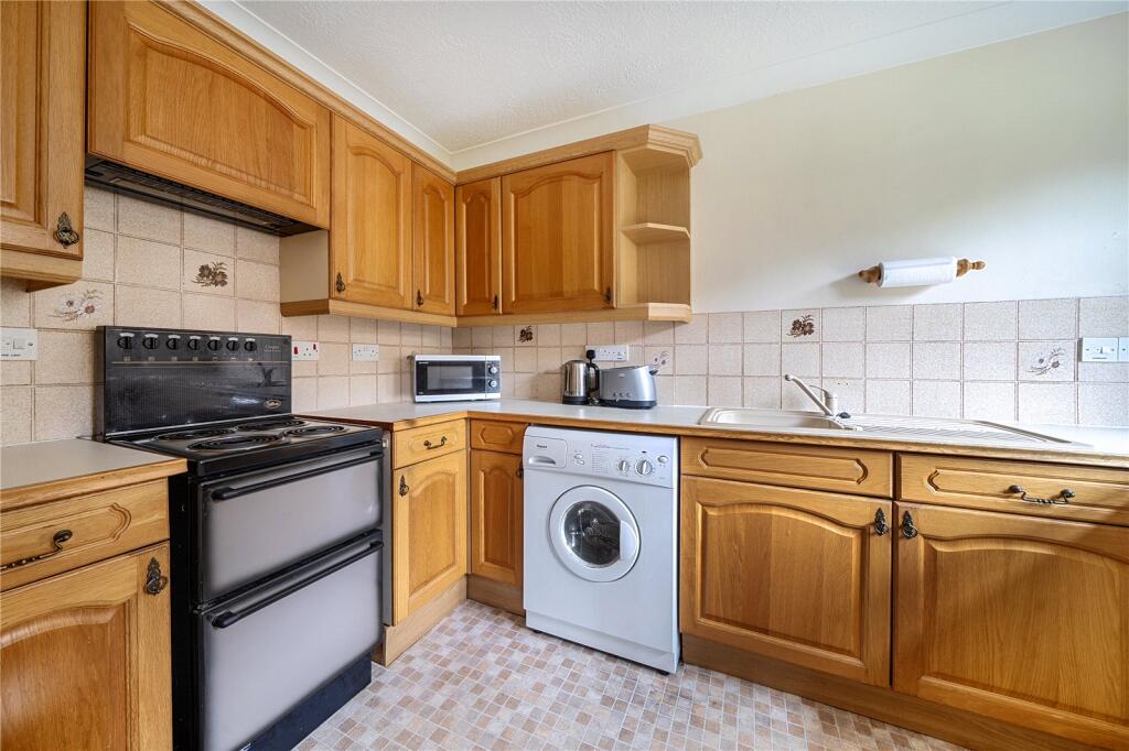 Thornton Meadow, Wisborough Green, Billingshurst, West Sussex, RH14 - View 3