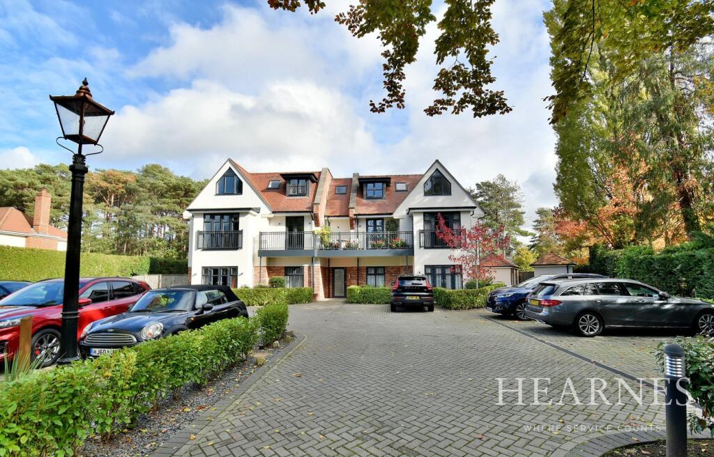 Main image of property: Golf Links Road, Ferndown, BH22