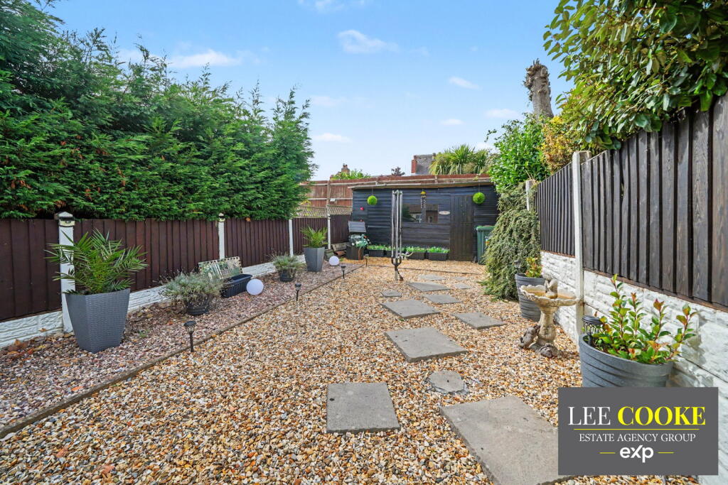 House in Wednesbury, Hobbs Hole - More