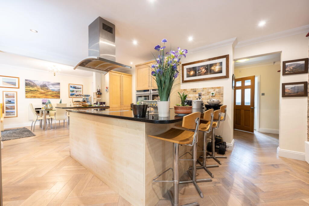 House in Southampton - View 4