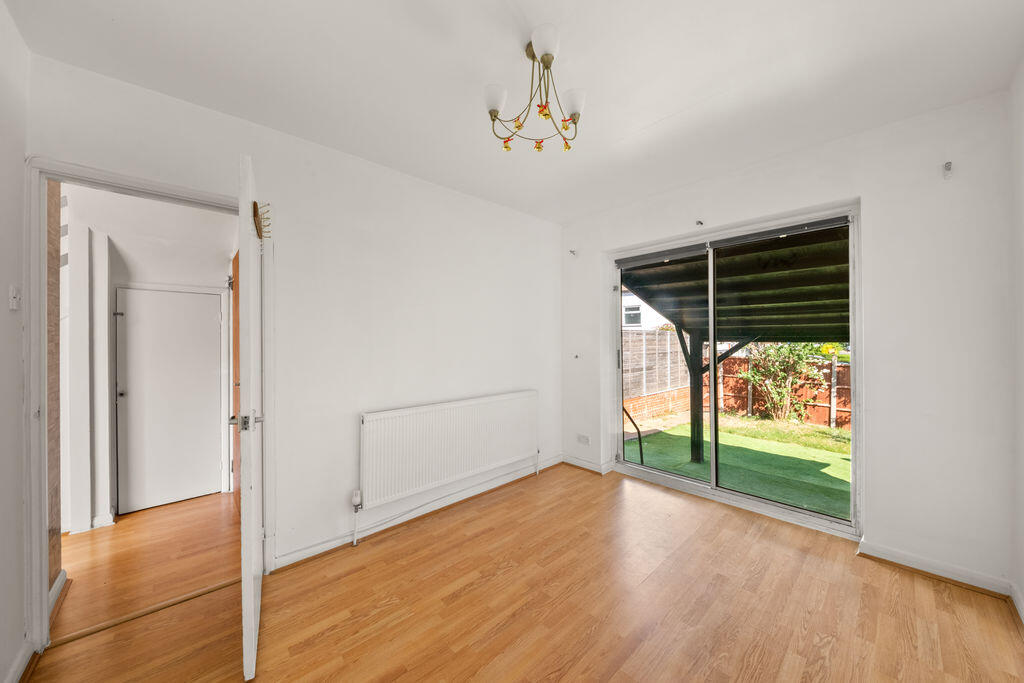 Oriel Way, Northolt - View 3