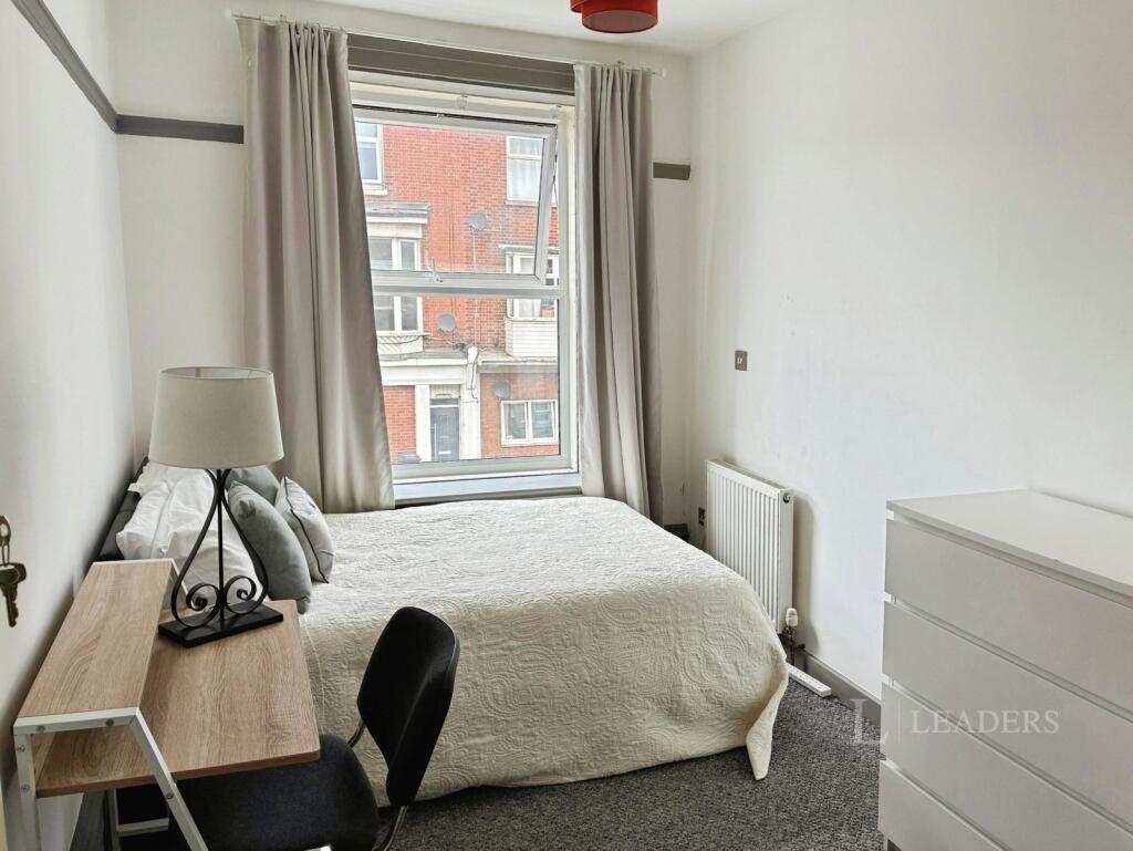 Main image of property: Fratton Road, Portsmouth, Hampshire, PO1