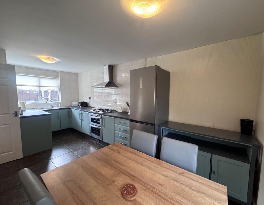 House in Knowsley, Liverpool City Region - View 4