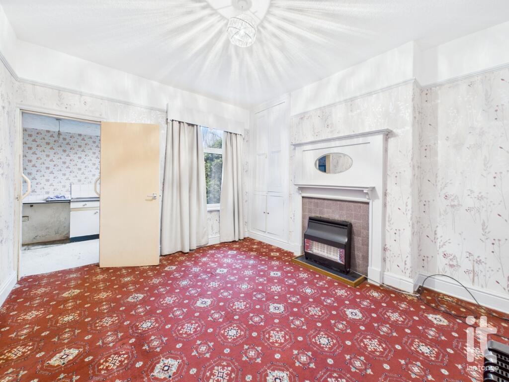 Adswood Road,Stockport, SK3 photo 3