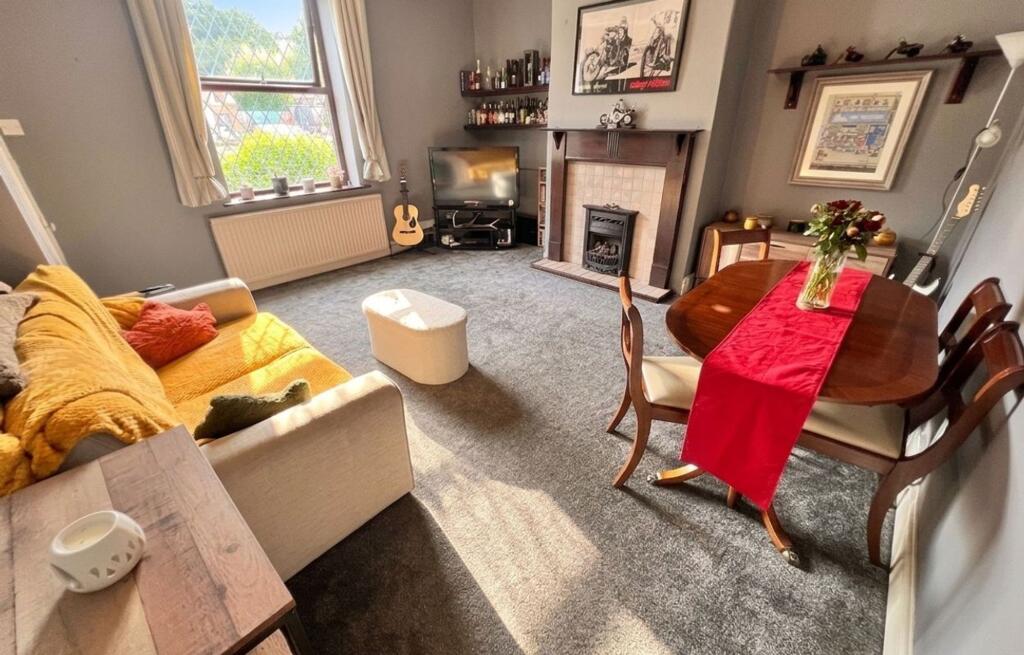 House in Kirklees, West Yorkshire - View 2