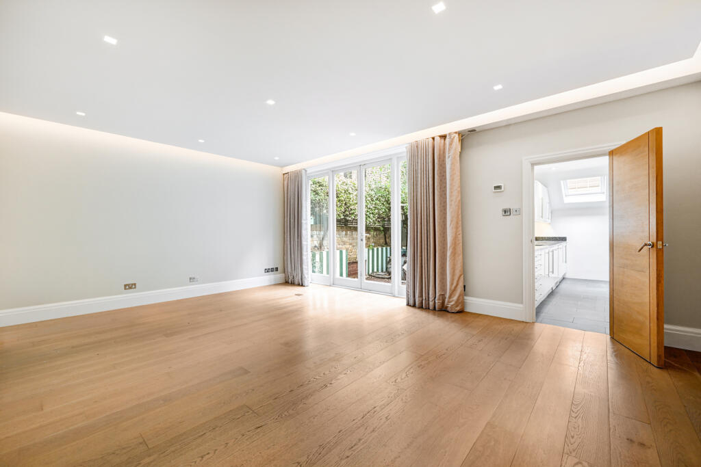 Main image of property: Cadogan Lane, 
Belgravia, SW1X
