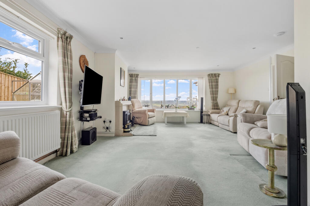 House in East Devon, Axminster - View 2