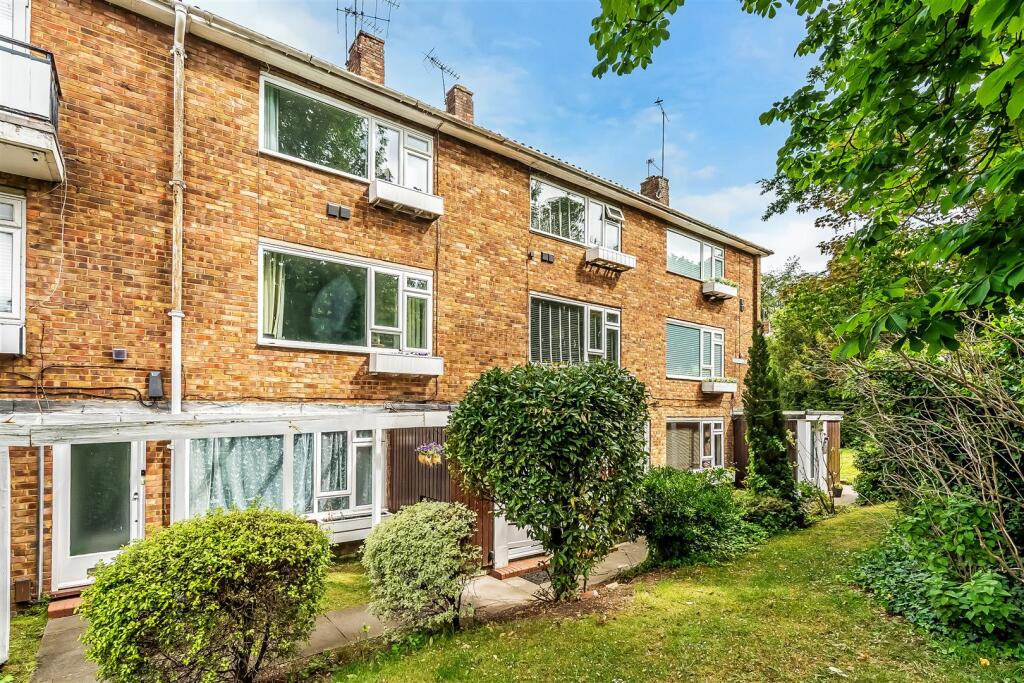 Main image of property: LINDEN COURT, LEATHERHEAD, KT22