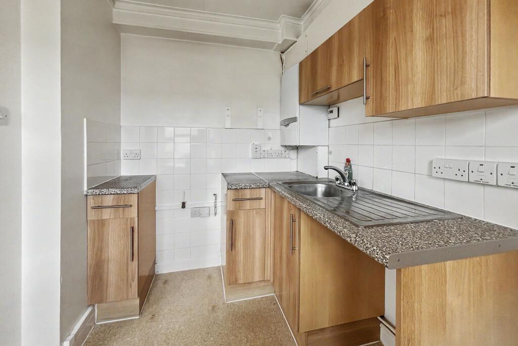 Apartment in London - More