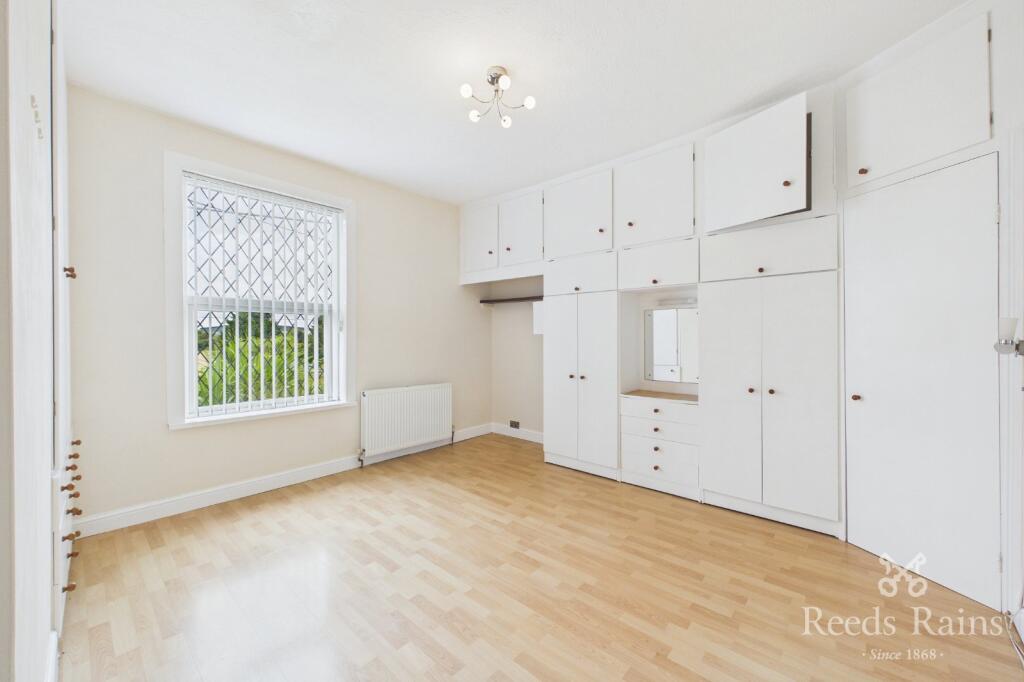 House in Wakefield, Lee Moor - View 4