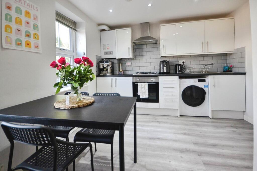 Main image of property: William Street, Reading