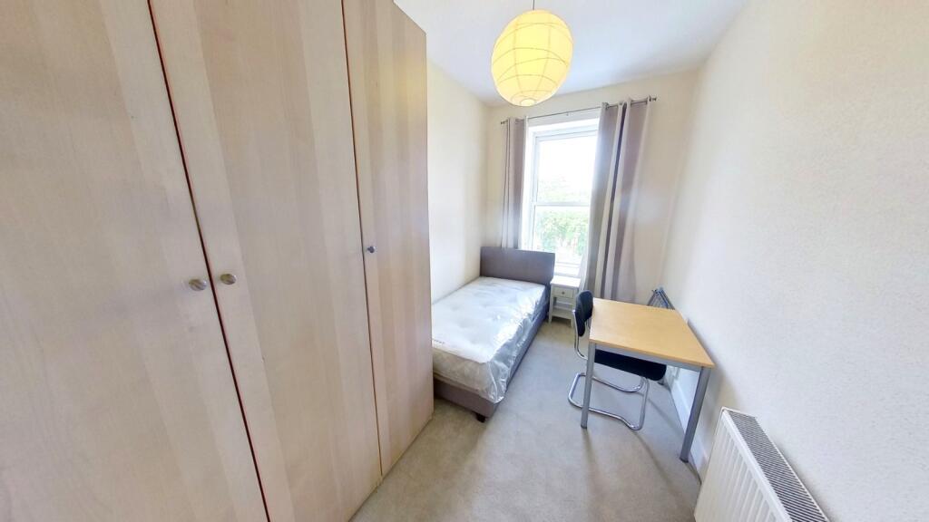 Apartment in Aberdeen - View 5