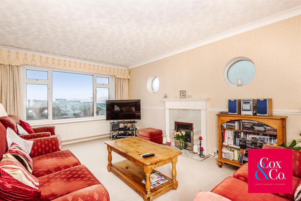House in Brighton, Saltdean - View 4