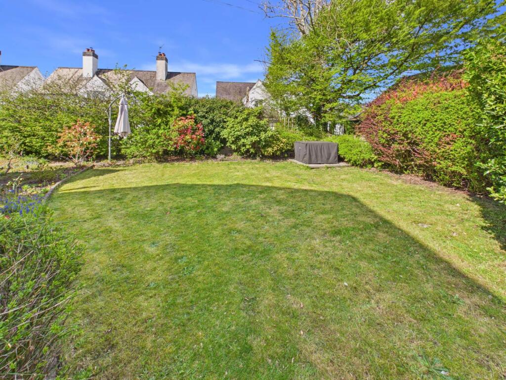 House in Cardiff, Rhiwbina Garden Village, Rhiwbina - View 5