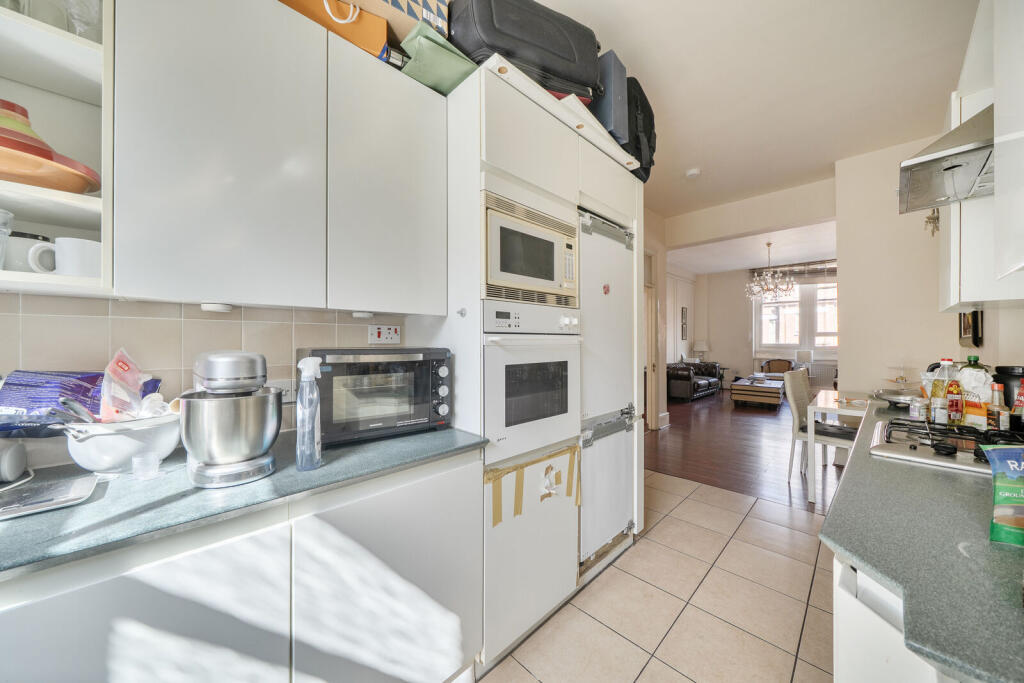3 bedroom flat for rent