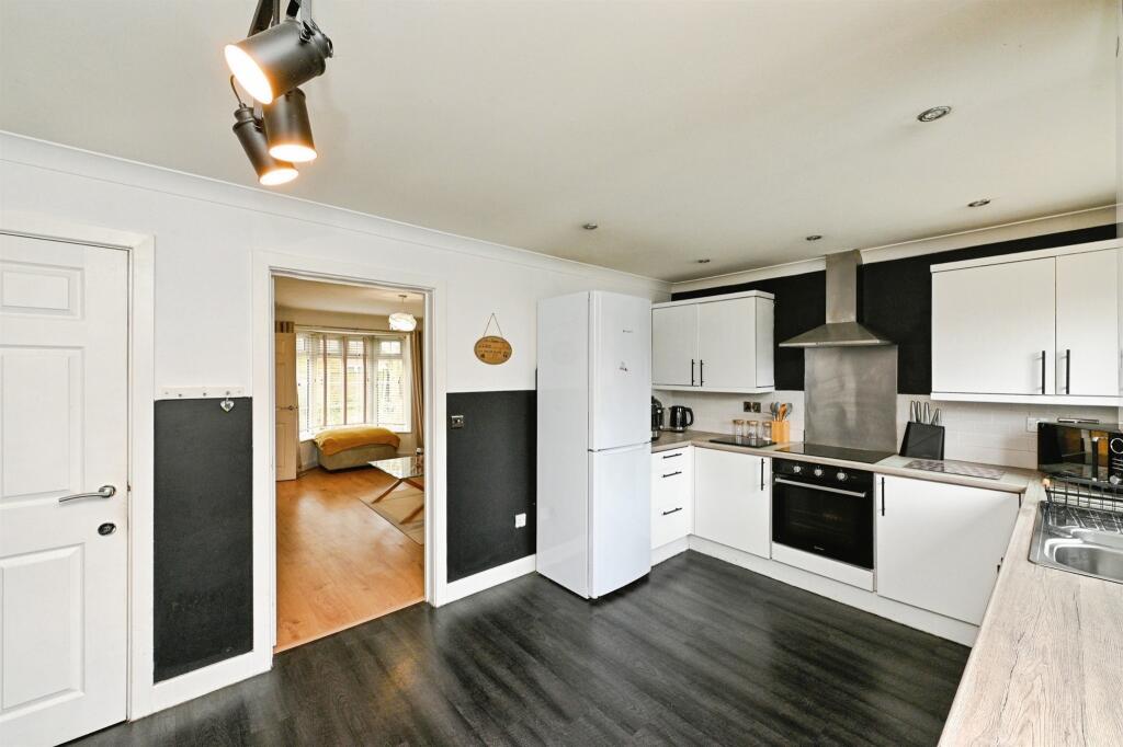 House in Peterborough - View 5