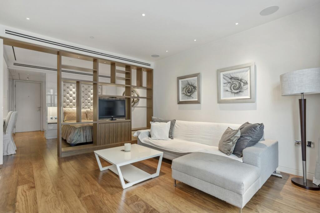 Main image of property: The Heron, Moor Lane, EC2Y