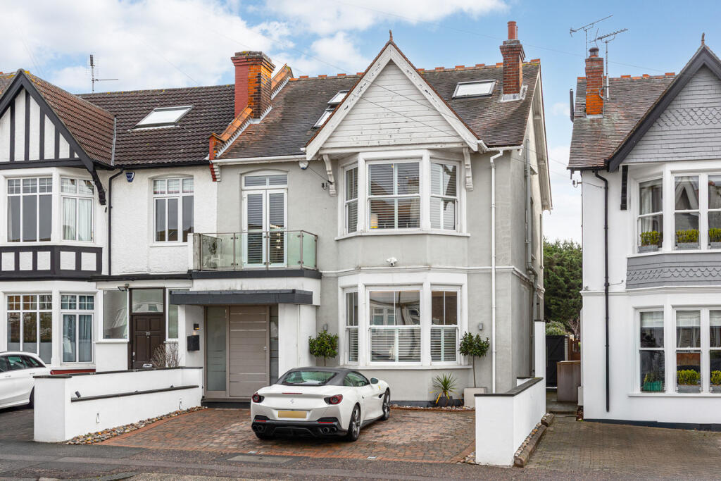 Main image of property: Crowstone Avenue, Westcliff-on-sea, SS0
