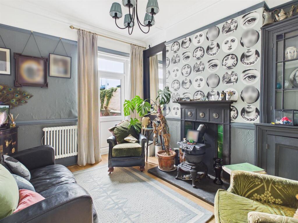 House in Porthcawl, Nottage - View 5