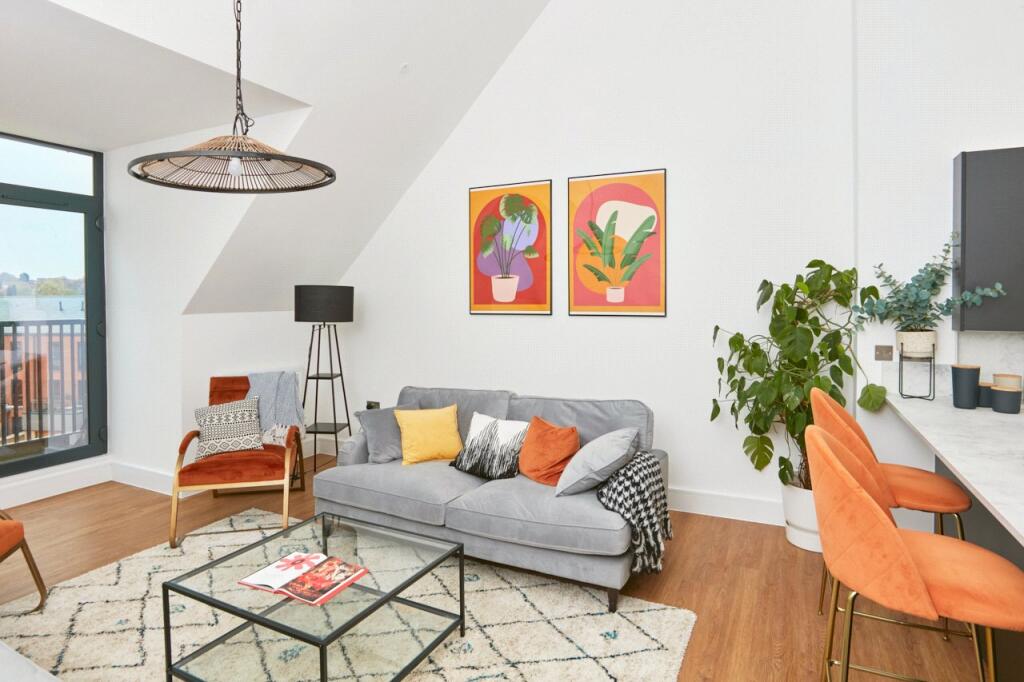 House in Bristol - More