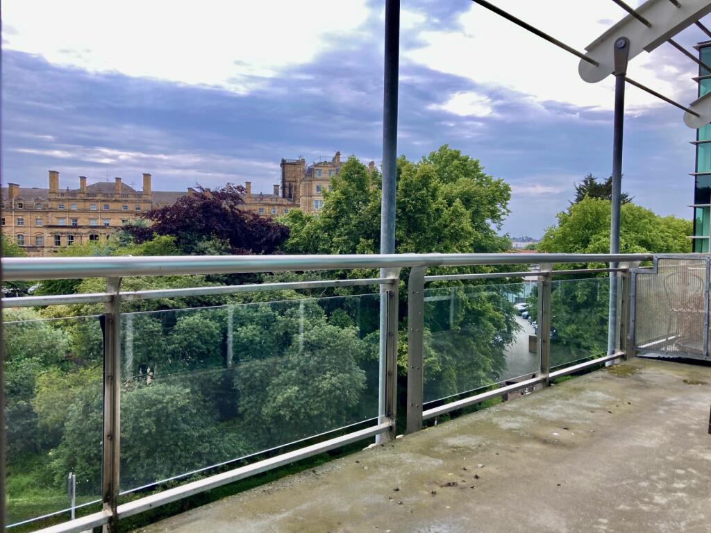 Apartment in York - View 2