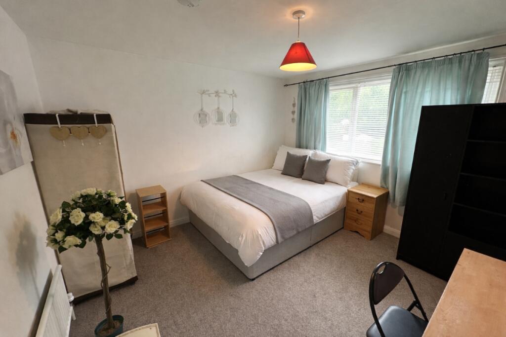 Main image of property: Room 6, Ferndale Rise, CB5