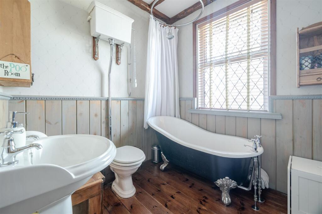 Additional image 7 of Grove Avenue, Yeovil