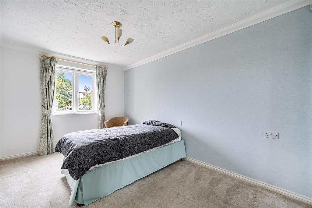 Apartment in East Staffordshire, Balance Hill, Uttoxeter - More