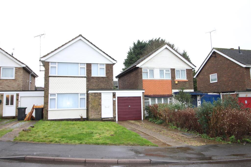 Main image of property: Oaks Drive, Higham Ferrers, NN10 8EY