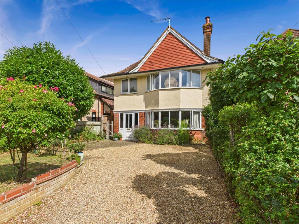 3-bed detached on Rushmere Road, Ipswich, Suffolk, IP4, £385,000