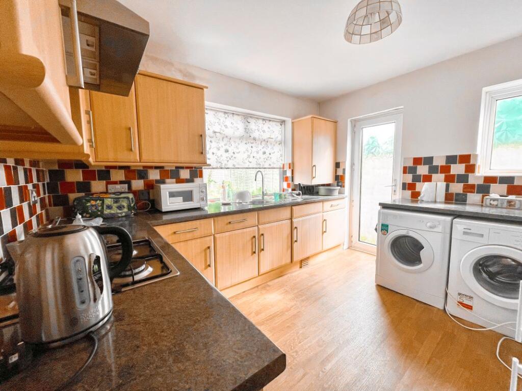 House in Worthing, Goring-by-Sea - View 2