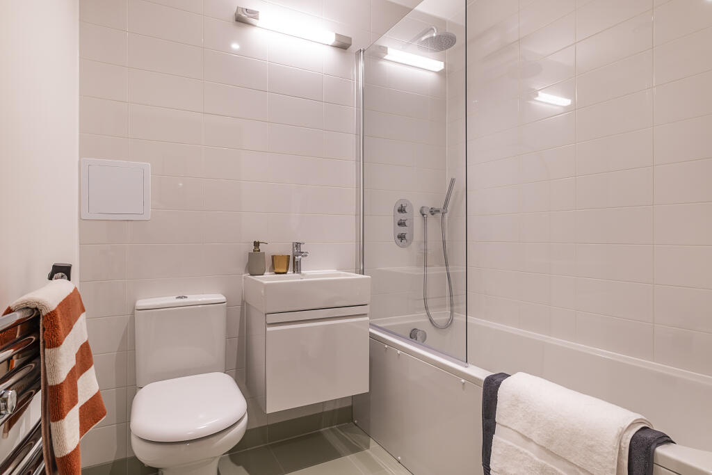 Apartment in London, Clapham Junction - More