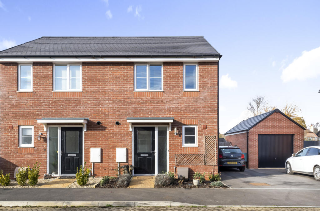 Main image of property: Ballingers, Shrivenham, Oxfordshire, SN6