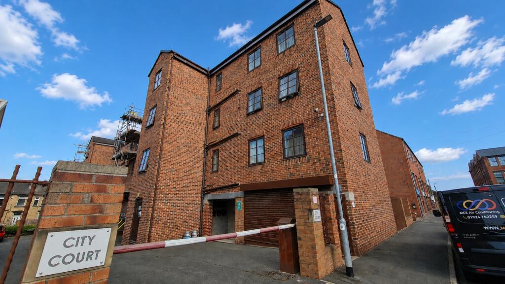 Main image of property: City Court, 40 South Parade, Morley, West Yorkshire, LS27